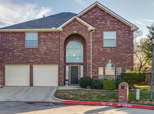 2319 Springmere Dr, Arlington, TX 76012