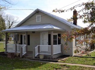 301 11th St, Grottoes, VA 24441