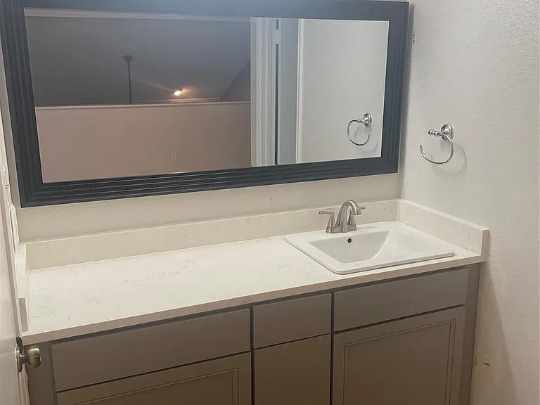 6703 Old Quarry Ln — Photo 15