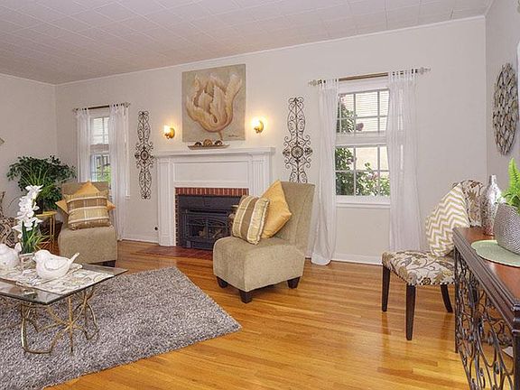 5th image of 1802 McDaniel Ave
