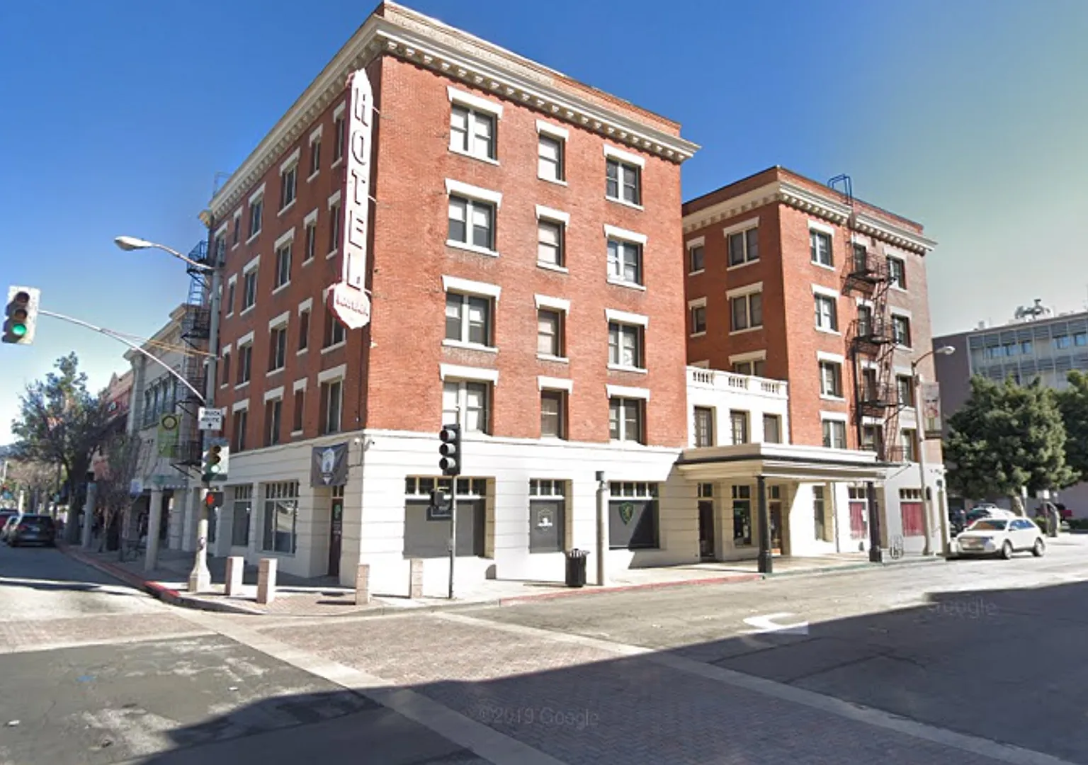 D - Pomona- 115 E 3rd St. (Mayfair) — Photo 4