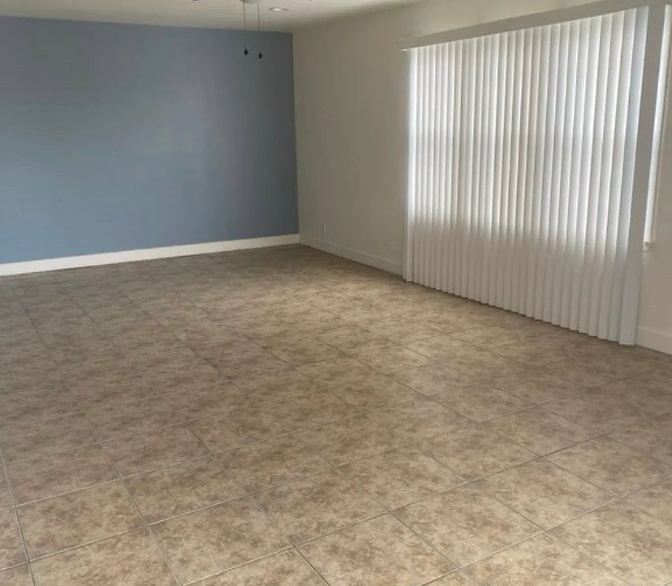 3 bed, 1200 sqft, $2,785 — Photo 2