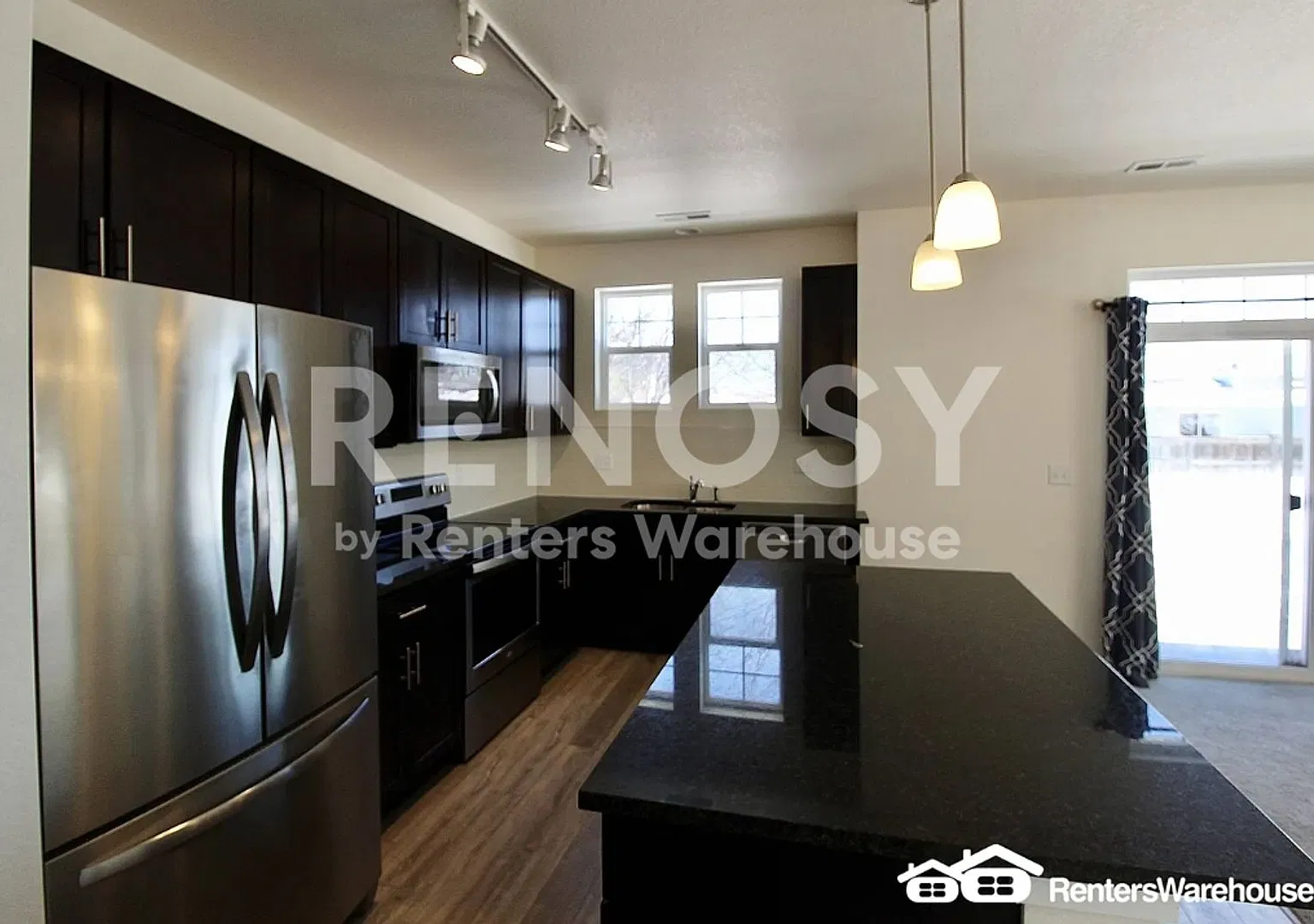 October Lease Incentive- 12894 King St Available Oct 4 — Photo 4