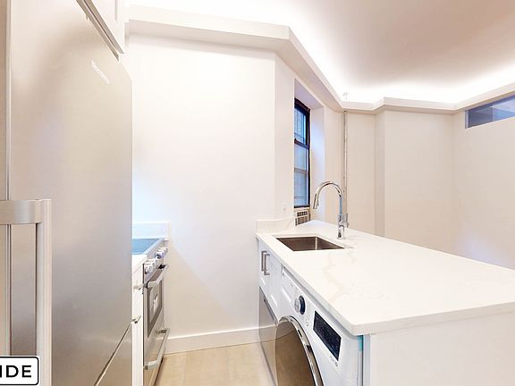 4th image of 342 E 62nd St APT 8