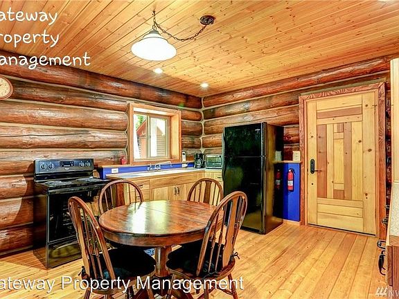2nd image of 541 N Duckabush Dr N