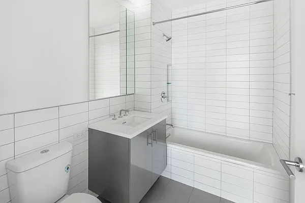 Rented by Living New York | media 37