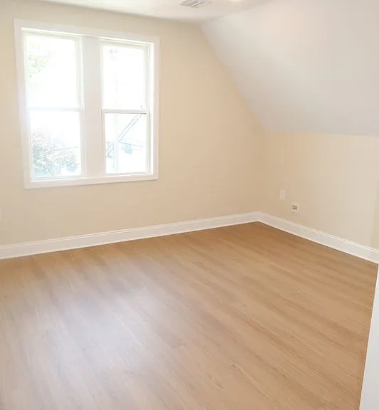 30 Edison St #A — Photo 7