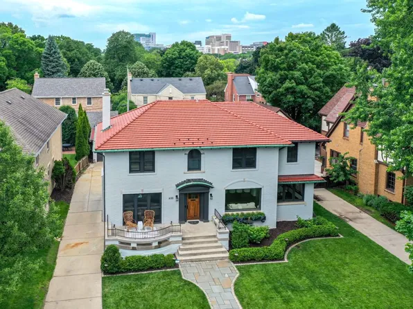 635 North 78th STREET, Wauwatosa, WI 53213