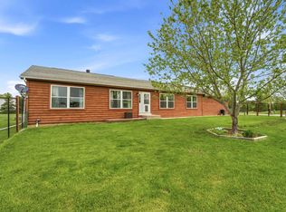 311 N 3rd St, Hilbert, WI 54129