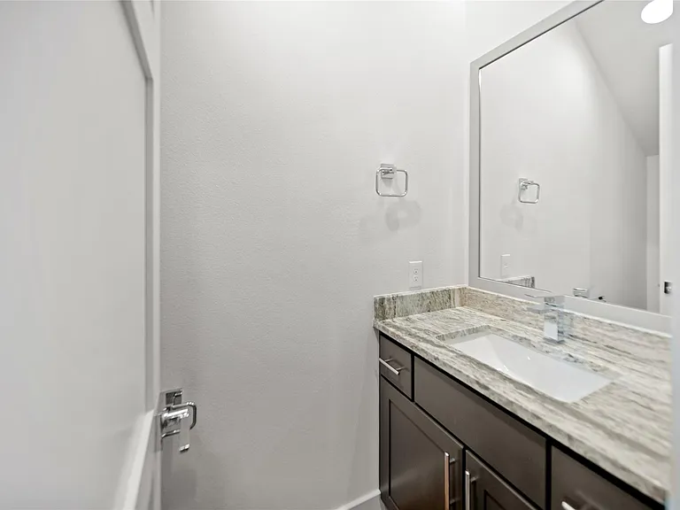 2408 Gray St — Photo 18