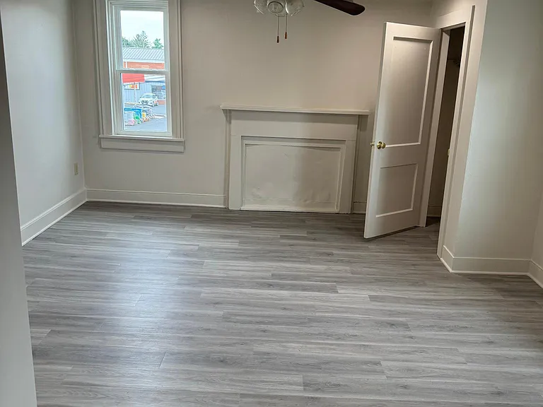 200 N Main St #3 — Photo 6