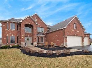 1182 Taus Cir, Yorkville, IL 60560