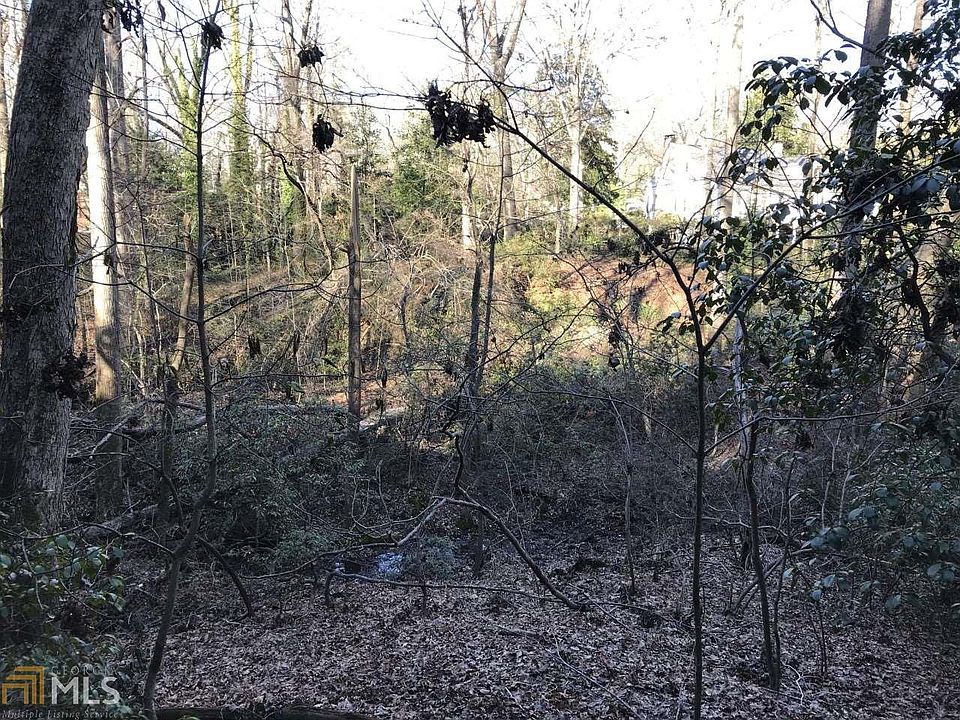 1st image of 707 Dixon Dr