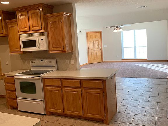 3rd image of 4320 Huntly Dr