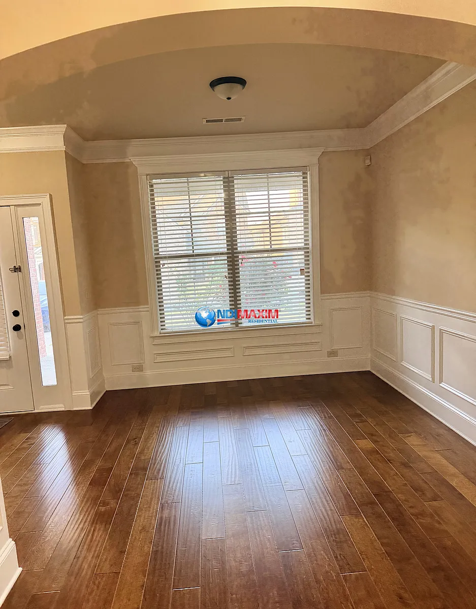 Building Photo - 690 Summerstone Ln