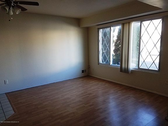 3rd image of 697A Barlow Ave