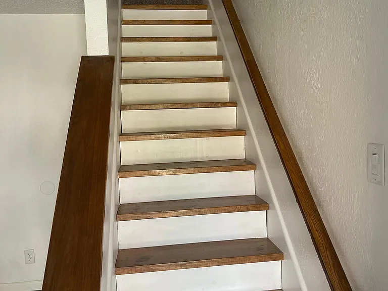 2233 Chase Ct — Photo 5