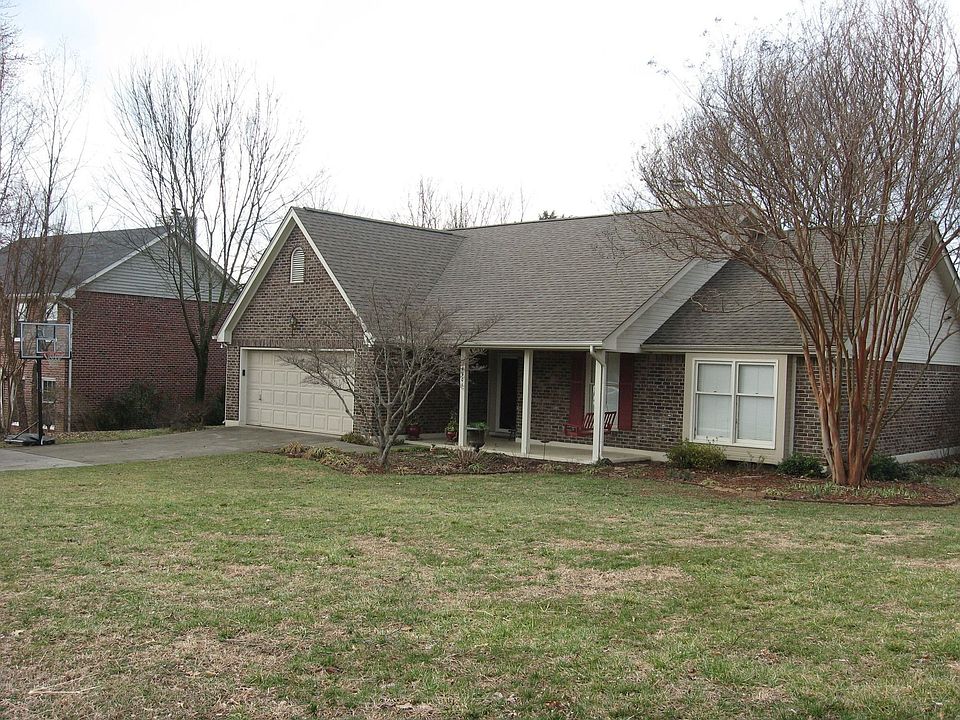Large corner lot