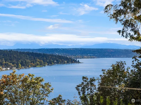13244 40TH Avenue NE, Seattle, WA 98125