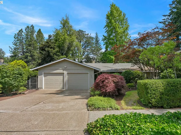 14755 SW Carolwood Dr, Beaverton, OR 97007