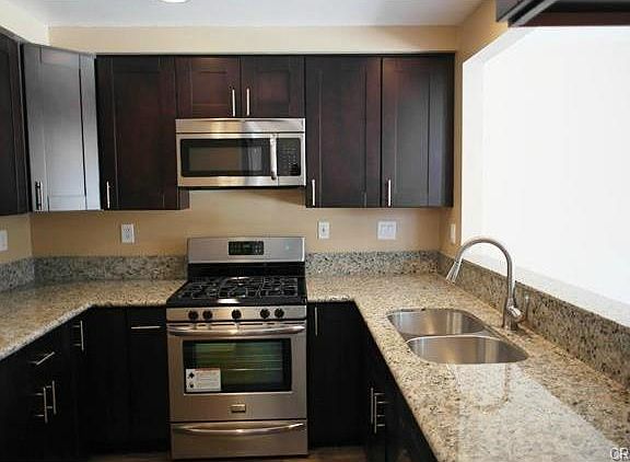 5th image of 44668 Ashbury Pl