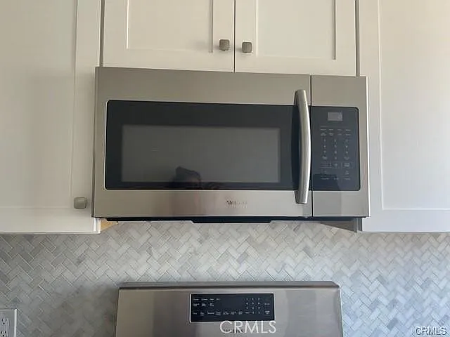 1809 E 4th St #10 — Photo 6
