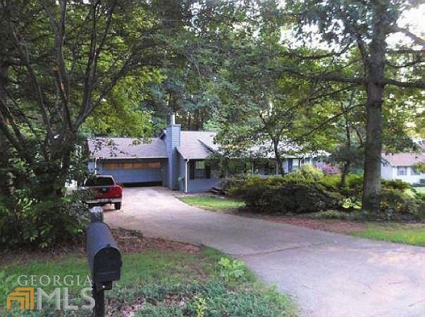 1st image of 122 Bobolink Dr