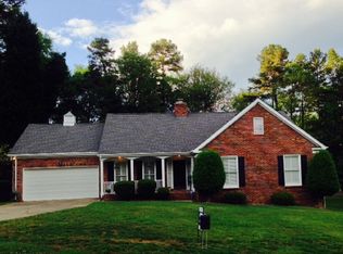 613 Grays Creek Ln, Charlotte, NC 28214