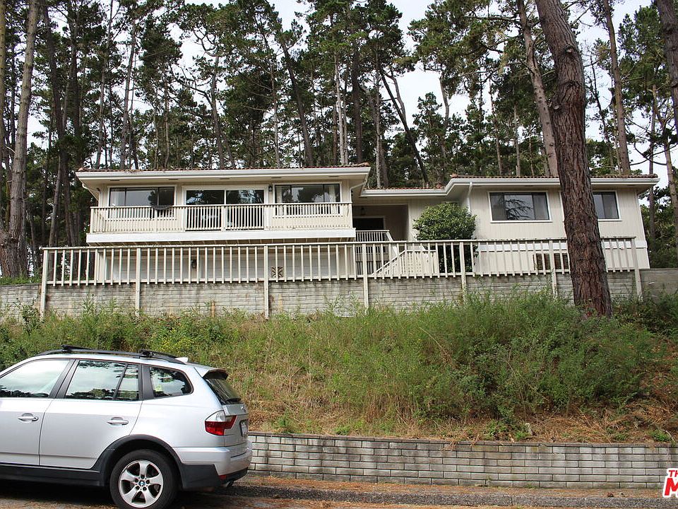 1st image of 1 Greenwood Way