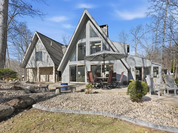 2970 W Park Dr, Huntington, IN 46750