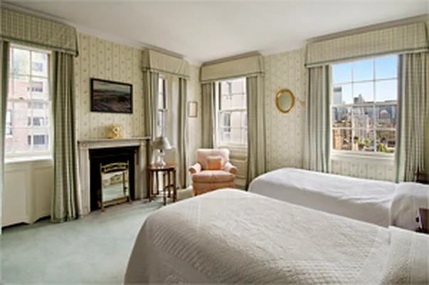 Sold by Corcoran | media 10