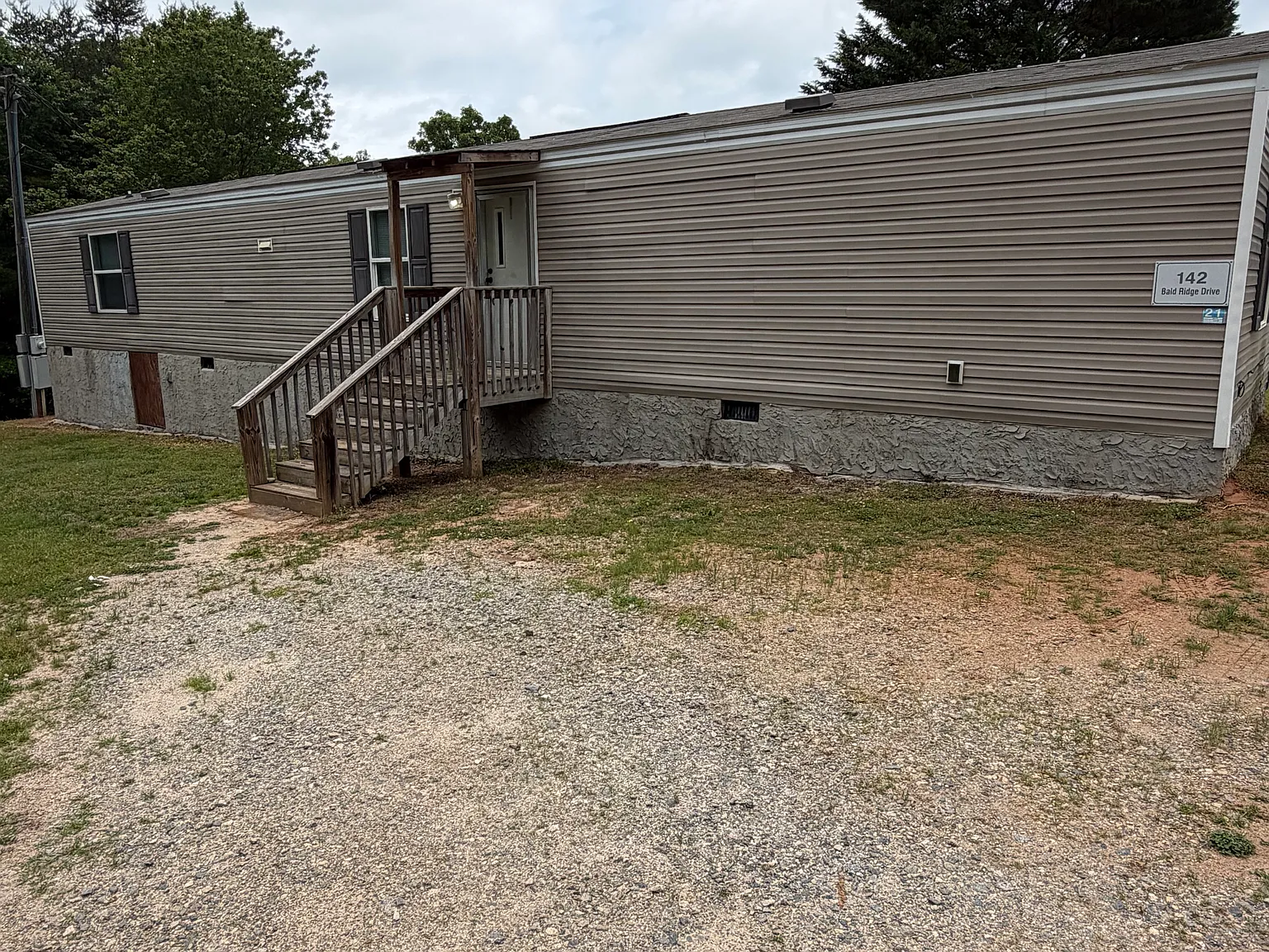 42 Longview Drive — Photo 1