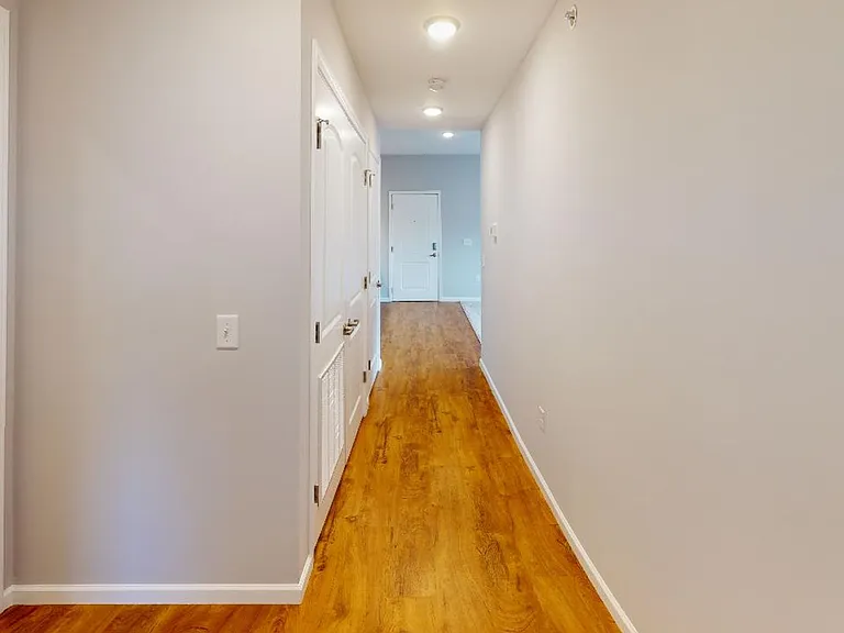 The Legends Apartments — Photo 51