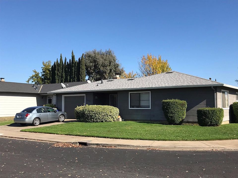 2nd image of 215 Mendocino Dr
