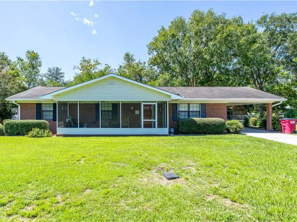 129 Blackbear Dr, Blackshear, GA 31516