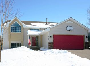 9390 Jergen Pl S, Cottage Grove, MN 55016