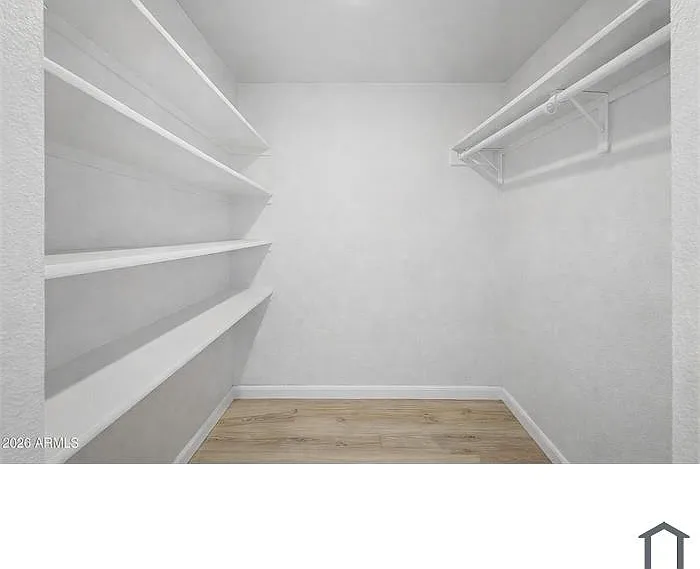 1118 E Utopia Rd — Photo 10