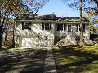 20 Ravine Dr, Newton, NJ 07860