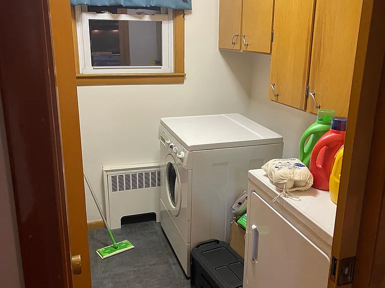 158 Laval St #1 — Photo 13