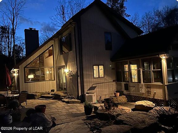 5th image of 57 Fox Ln