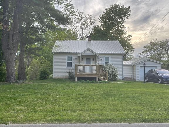 2nd image of 12 Catherine Dr