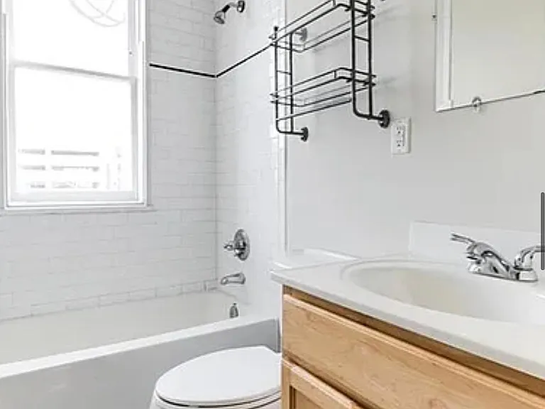 315 N 2nd St #315 — Photo 6