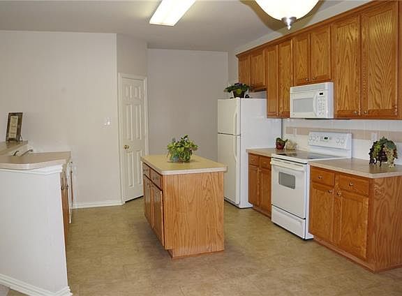 5th image of 1737 Massey Dr
