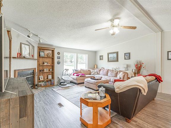 5th image of 12200 SE 137th St