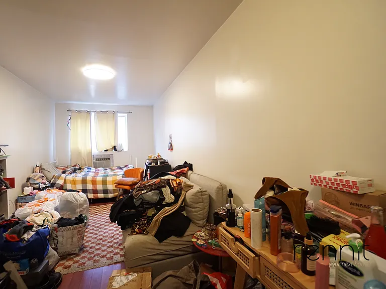 1022 Broadway #2 — Photo 6