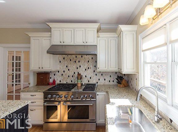 4th image of 3720 Wynterset Drive