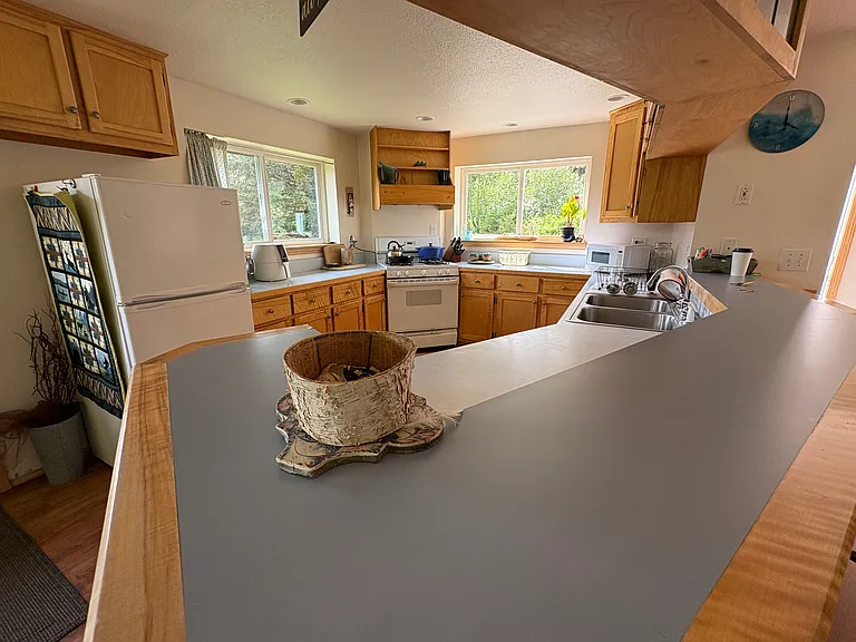 61 Otter Ave — Photo 24
