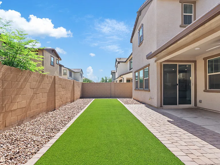 1154 E Thompson Way — Photo 34