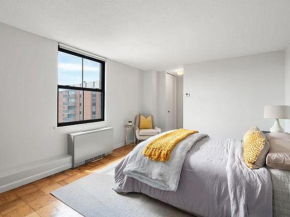 2nd image of 60 Longwood Ave APT 602