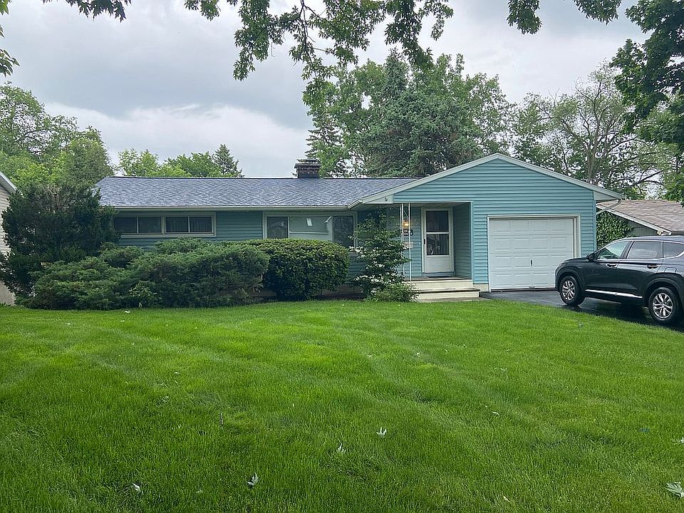 132 Clearview Rd, Dewitt NY